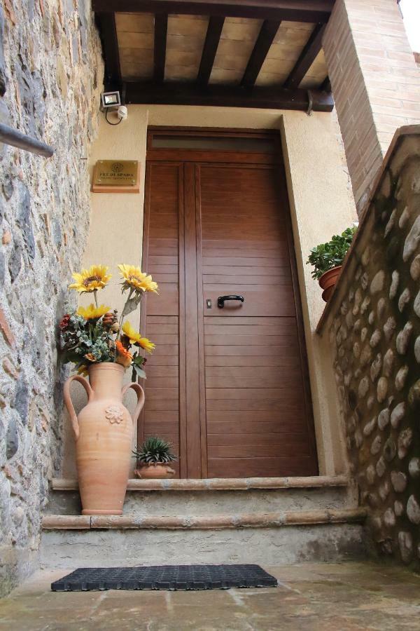 Feudi Spada Casa Vacanze 奥维多 外观 照片